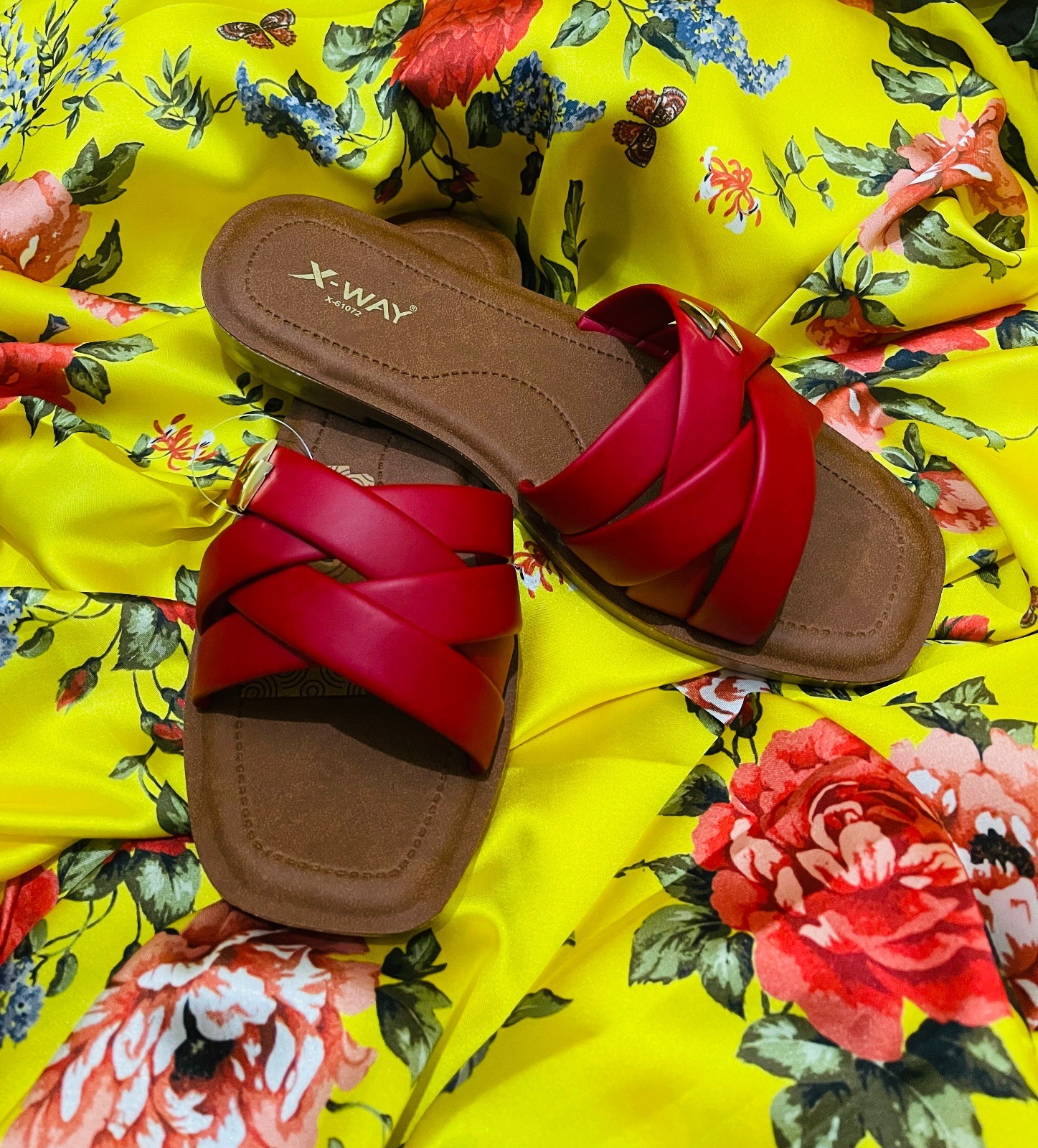 XWAY 61072 LADIES  CASUAL CHAPPAL 2
